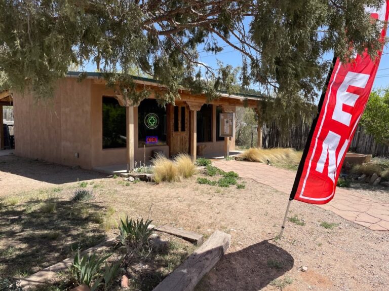 seven point farms cedar crest1 768x574